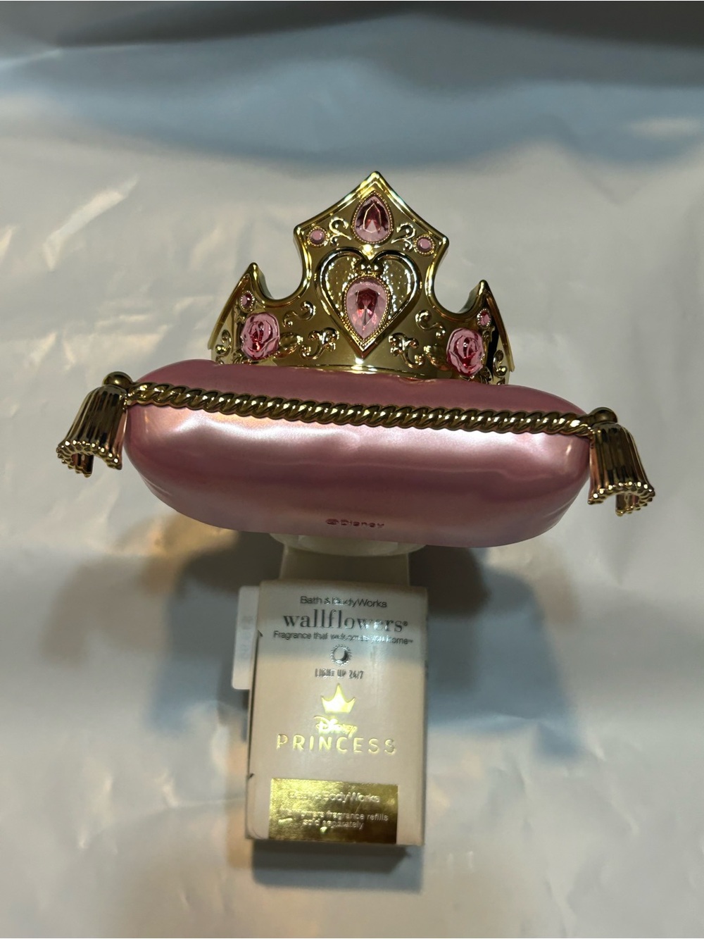 Disney Pink and Gold Princess Tiara Wallflower Holder